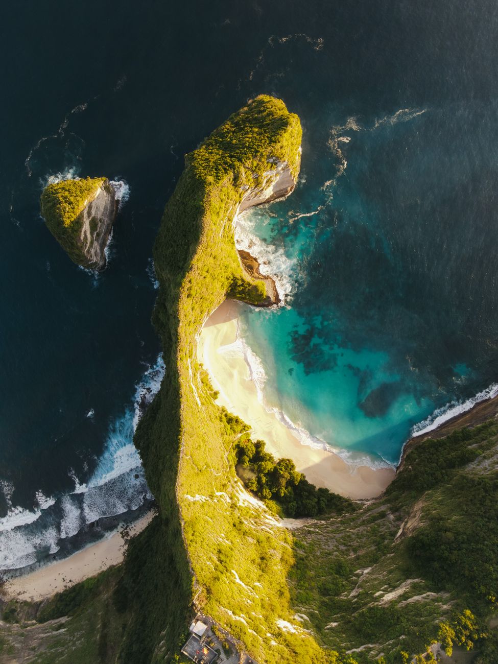 Kelingking Beach